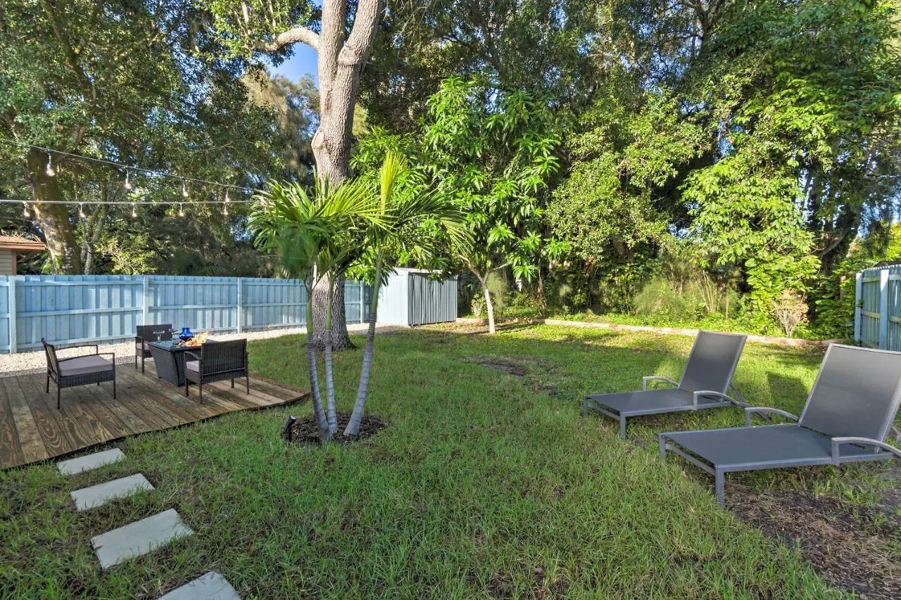 Holiday home Charming Vacation Rental Close To Downtown! Sarasota